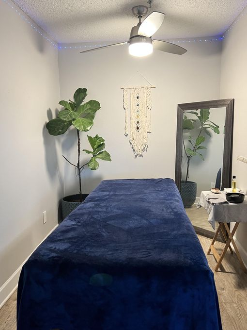 Trey — massage therapist in Wilton Manors, FL