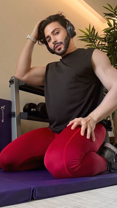 JD — massage therapist in Palm Beach, FL