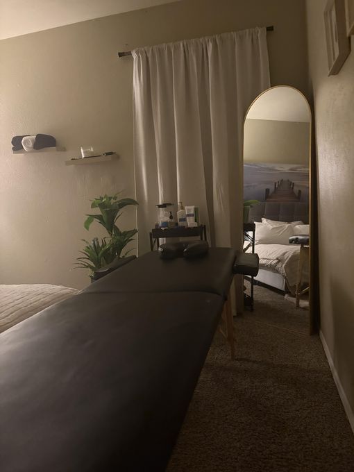 Miguel — massage therapist in Dallas, TX