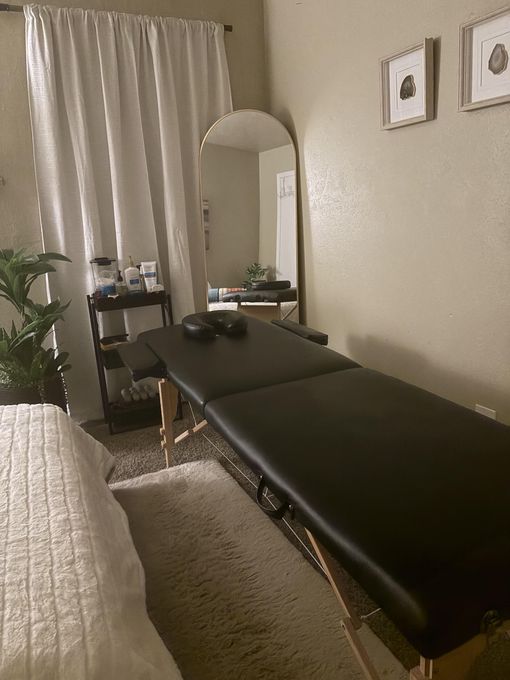 Miguel — massage therapist in Dallas, TX