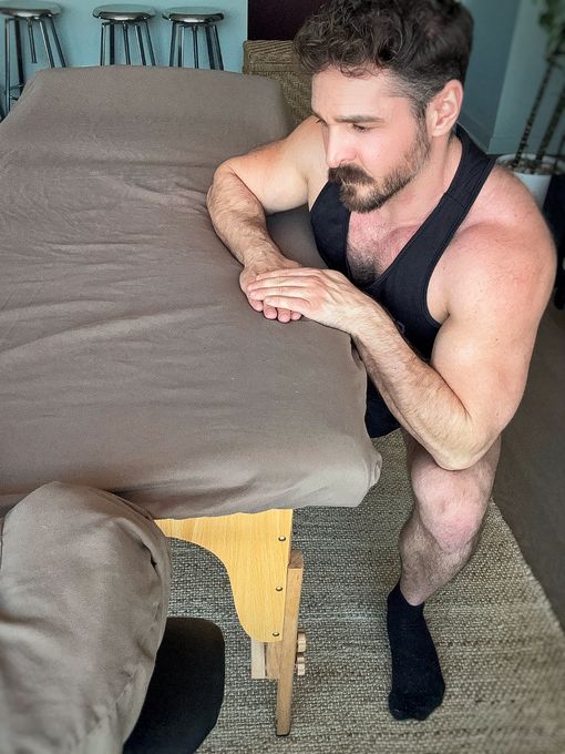 Scott — massage therapist in Chicago, IL