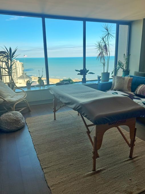 Scott — massage therapist in Chicago, IL