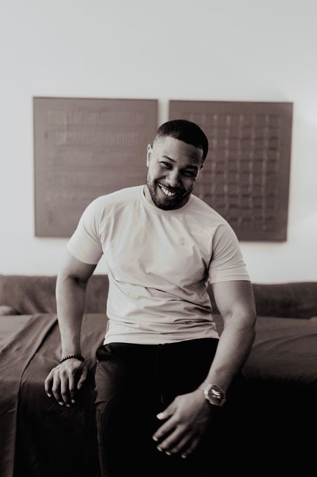 DJ — massage therapist in Newark, NJ