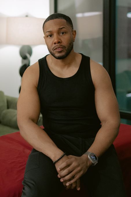 DJ — massage therapist in Newark, NJ