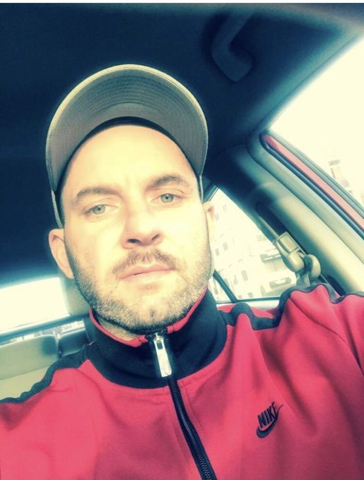 Adam — massage therapist in Chicago, IL