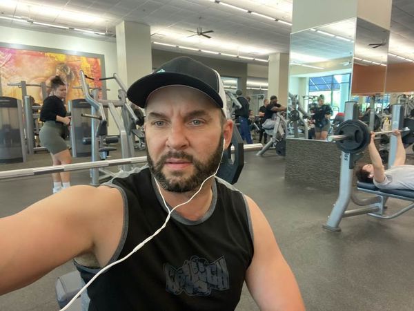 Adam — massage therapist in Chicago, IL