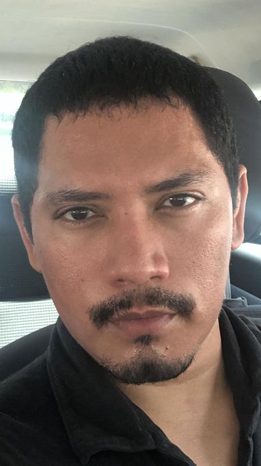 Moises — massage therapist in Conway, FL