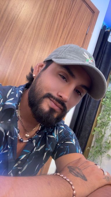 Adrian — massage therapist in Los Angeles, CA