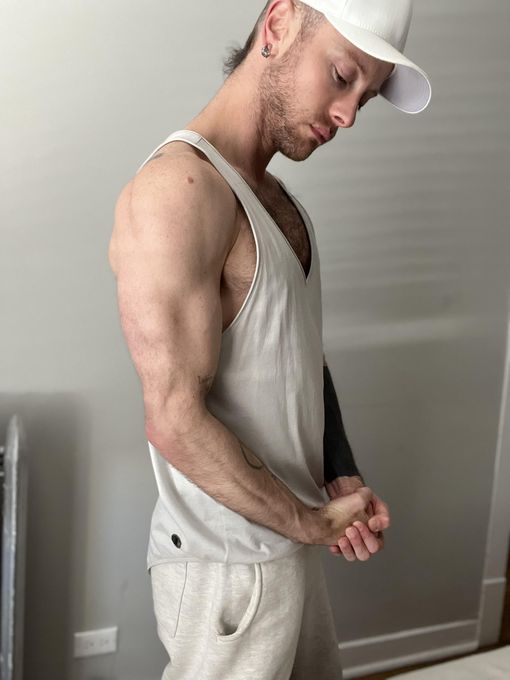 Rusty — massage therapist in Chicago, IL