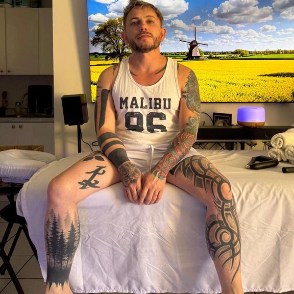Alex — massage therapist in Town 'N' Country, FL