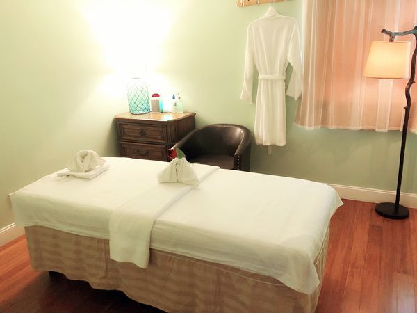 Ming — massage therapist in Tallahassee, FL