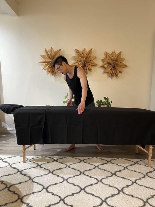 Huy — massage therapist in Los Angeles, CA