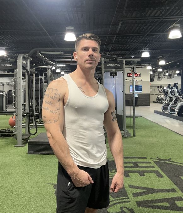 Daniel — massage therapist in Miami Beach, FL