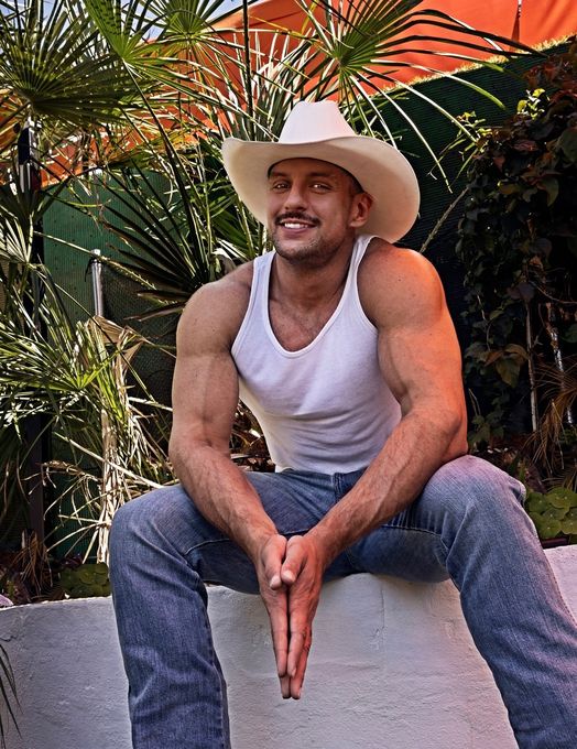 Logan — massage therapist in Peoria, AZ
