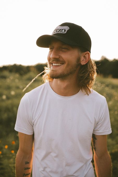 Connor — massage therapist in Dallas, TX