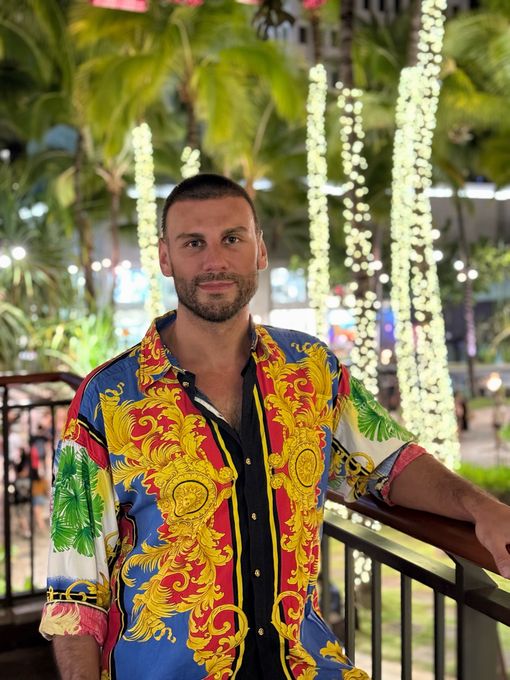 Max — massage therapist in Dallas, TX