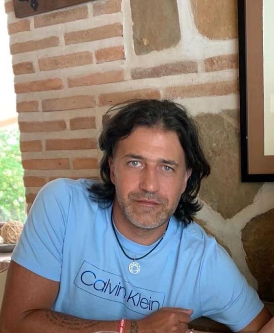 Enrique — massage therapist in Miami, FL