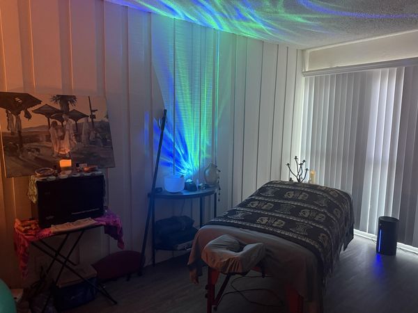 Scotty — massage therapist in Los Angeles, CA