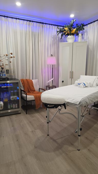 Alex — massage therapist in North Bergen, NJ