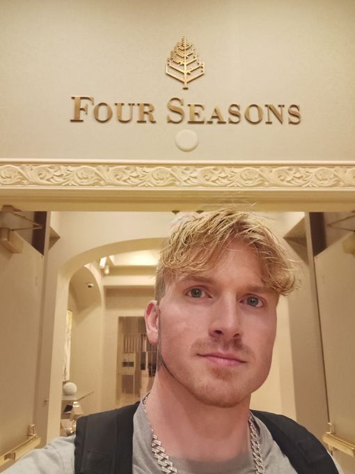 Wayne — massage therapist in Paradise, NV