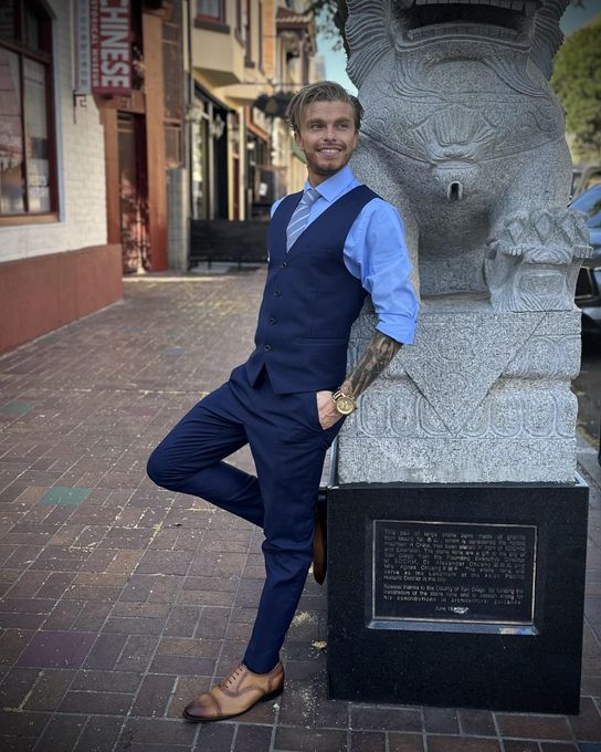 Blake — massage therapist in Palm Springs, CA