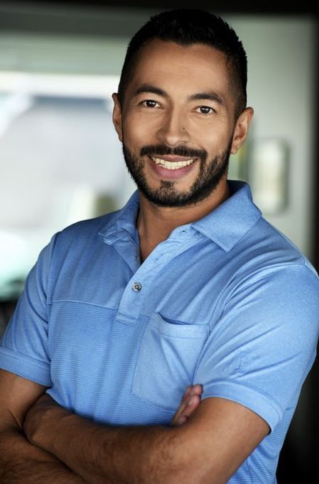 Cesar — massage therapist in Cathedral City, CA