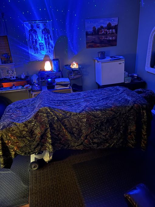 Brett — massage therapist in Dallas, TX