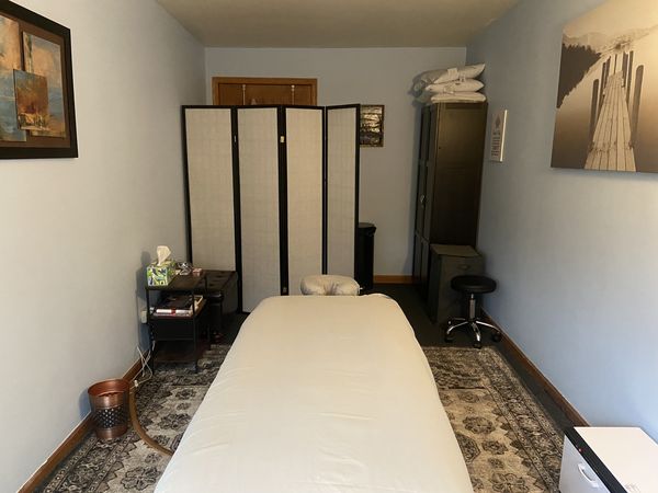 Michael — massage therapist in Chicago, IL