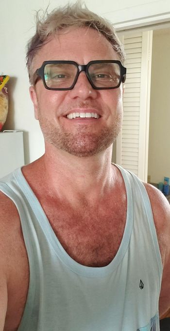 Cory — massage therapist in Honolulu, HI