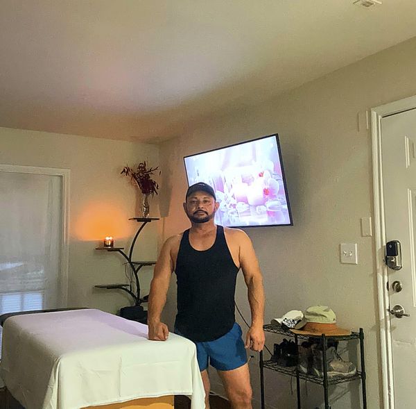 Josue — massage therapist in Austin, TX