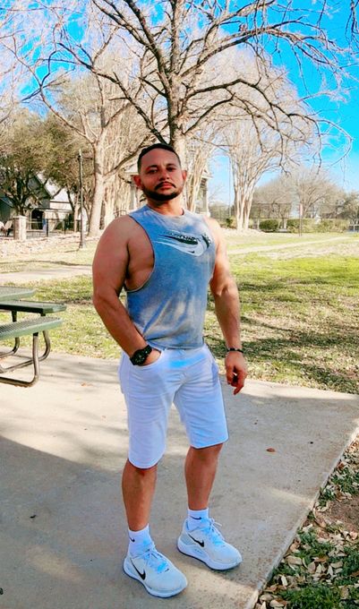Josue — massage therapist in Austin, TX