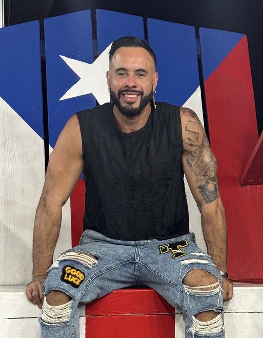 Alex — massage therapist in Chicago, IL
