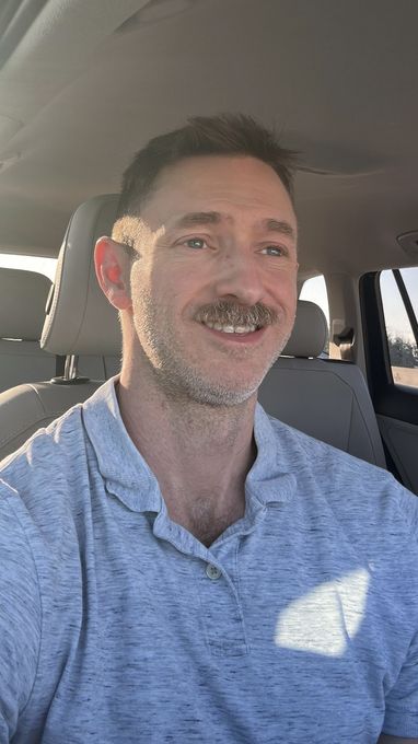 Nicholas — massage therapist in Frisco, TX