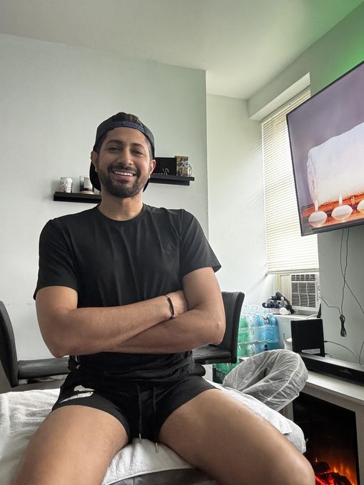 Eduard — massage therapist in Union City, NJ