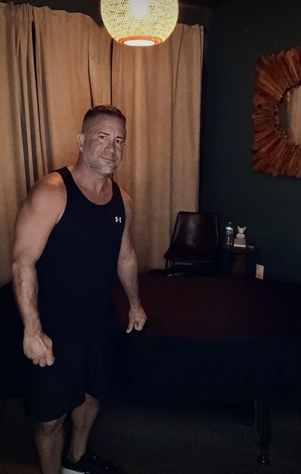 Jose — massage therapist in Hialeah, FL