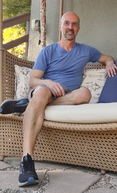 Andrew — massage therapist in Chicago, IL