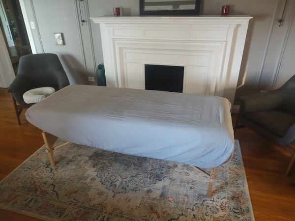 Andrew — massage therapist in Chicago, IL