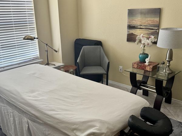 David — massage therapist in Dallas, TX