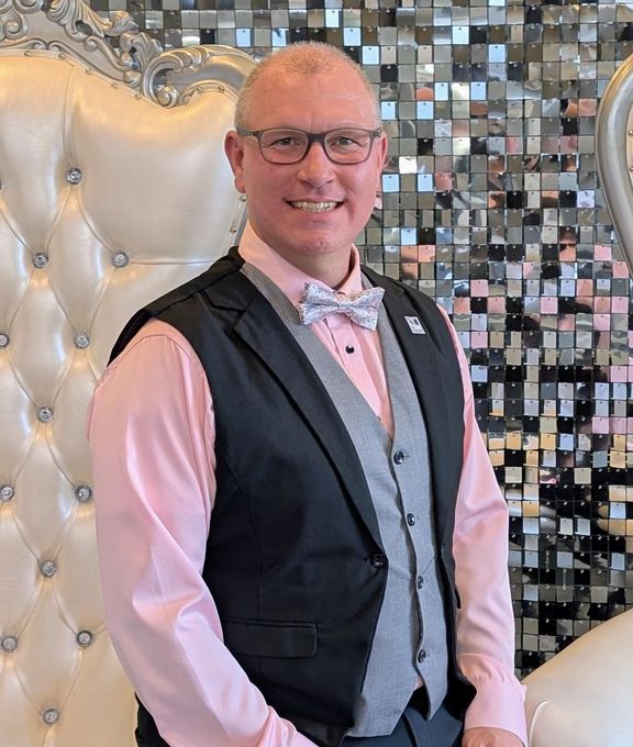 Eric — massage therapist in Sharonville, OH