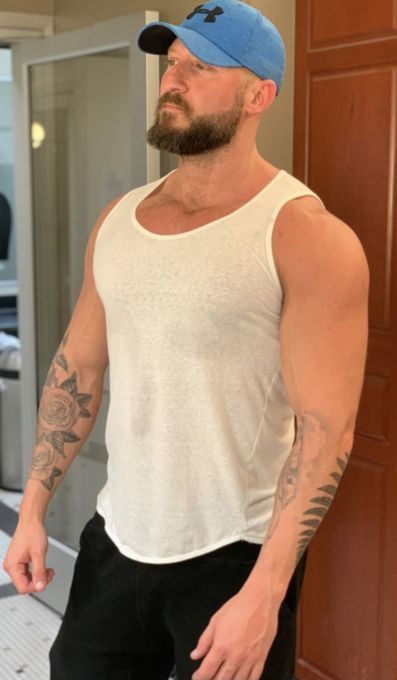 Ross — massage therapist in Chicago, IL