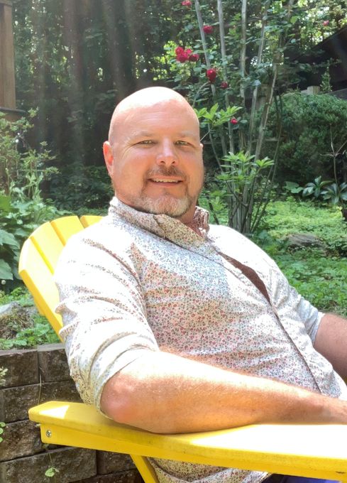 Kenneth — massage therapist in Hendersonville, NC