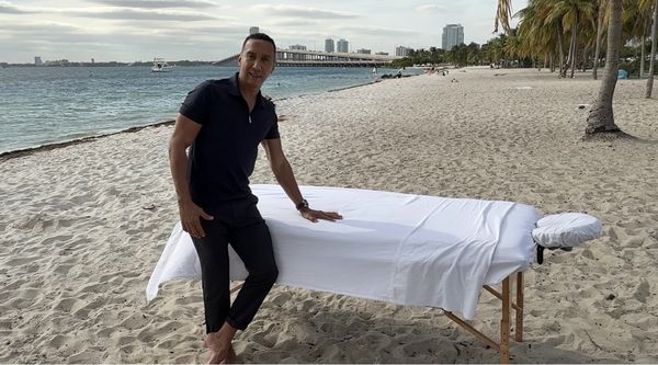 Fernando — massage therapist in Miami, FL