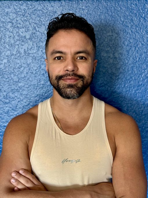 Andres — massage therapist in Pinellas Park, FL