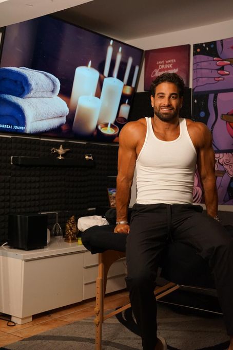 Curtis — massage therapist in Miami Beach, FL