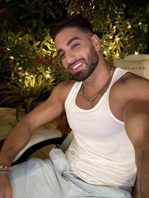 Curtis — massage therapist in Miami Beach, FL