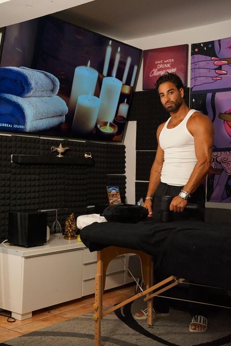 Curtis — massage therapist in Miami Beach, FL