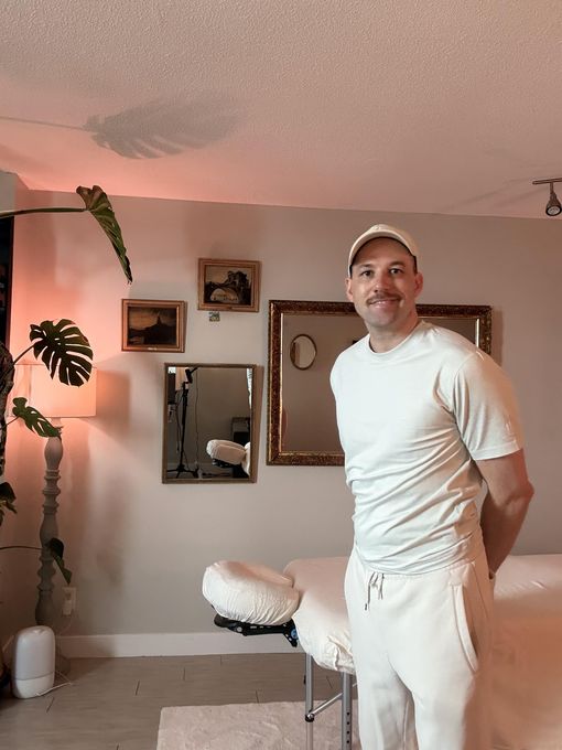 Cole — massage therapist in Minneapolis, MN