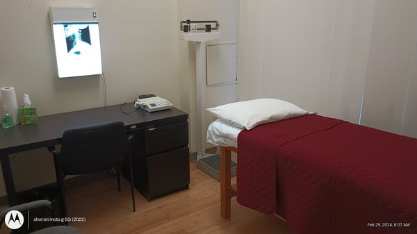 Robert — massage therapist in Southfield, MI