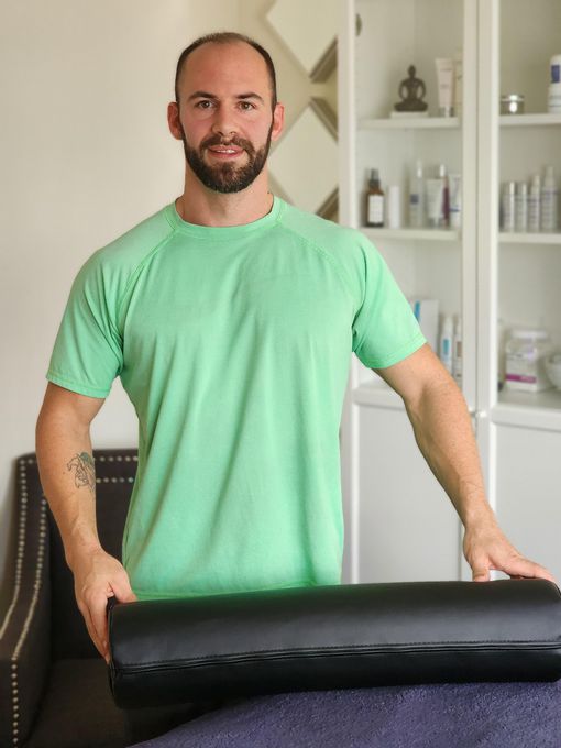 Chris — massage therapist in Fort Lauderdale, FL