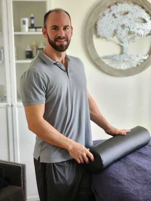 Chris — massage therapist in Fort Lauderdale, FL